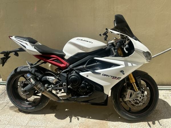 Triumph Daytona sport bike for sale - 2