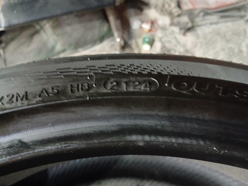 275/35/ZR21.Hankook brand - 5