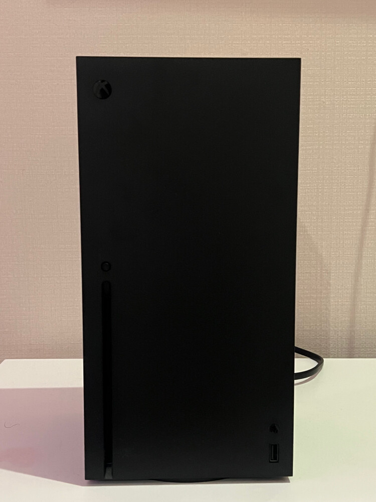 xbox series x 1TB - 4