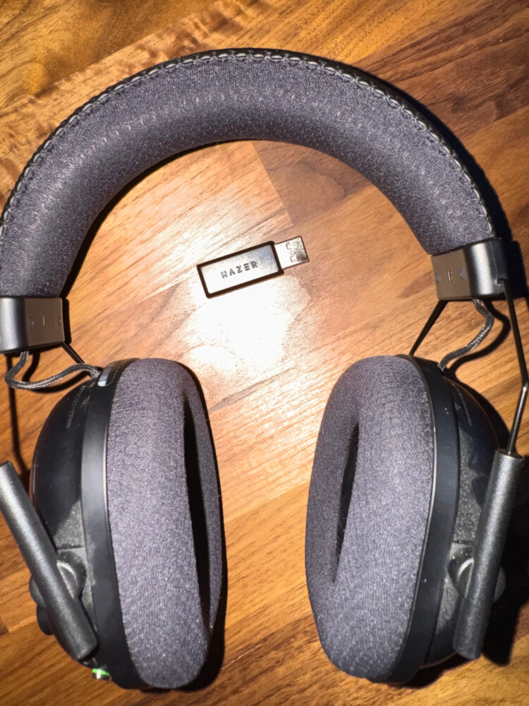 Razer BlackShark V2 pro wireless - 5