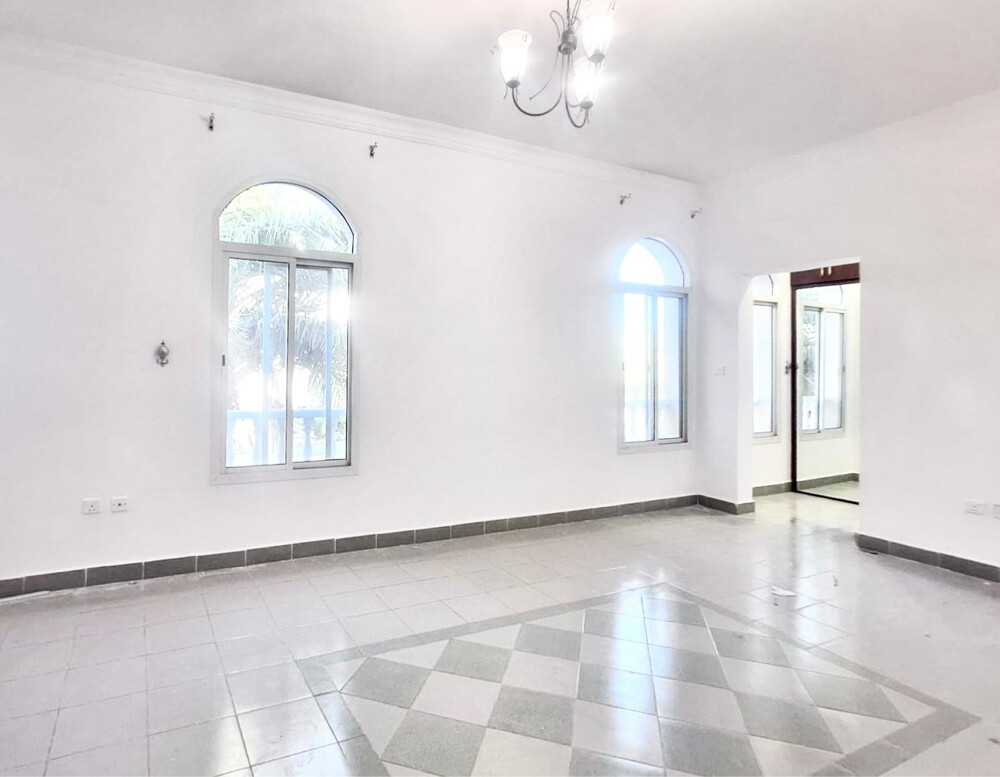4 BR Compound Villa For Rent  - 12