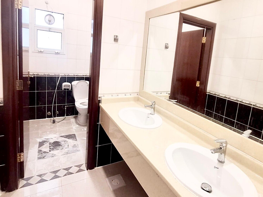 4 BR Compound Villa For Rent  - 16