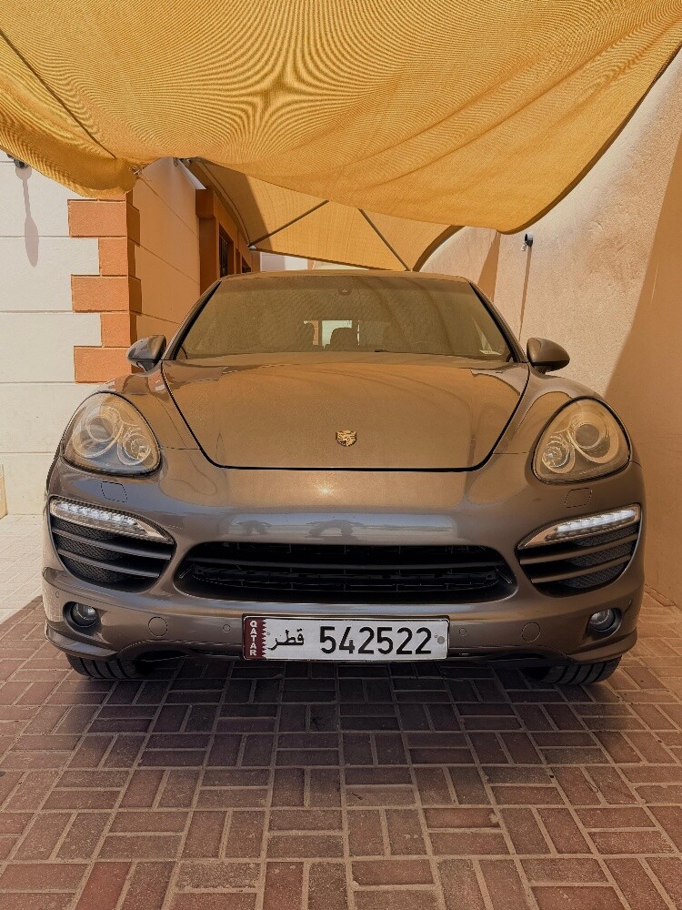 Porsche Cayenne 2014 Platinum - 1