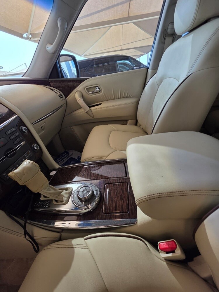 Nissan Patrol SE for urgent sale - 5