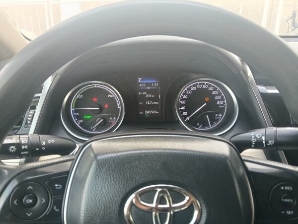 TOYOTA CAMRY HYBRID 2022 - 5