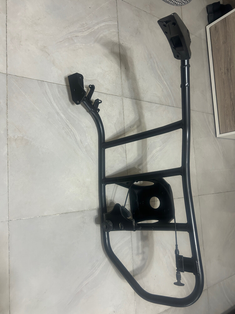 spare tyre carrier - 1