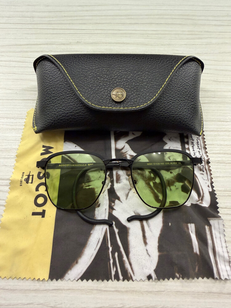 Moscot - 3