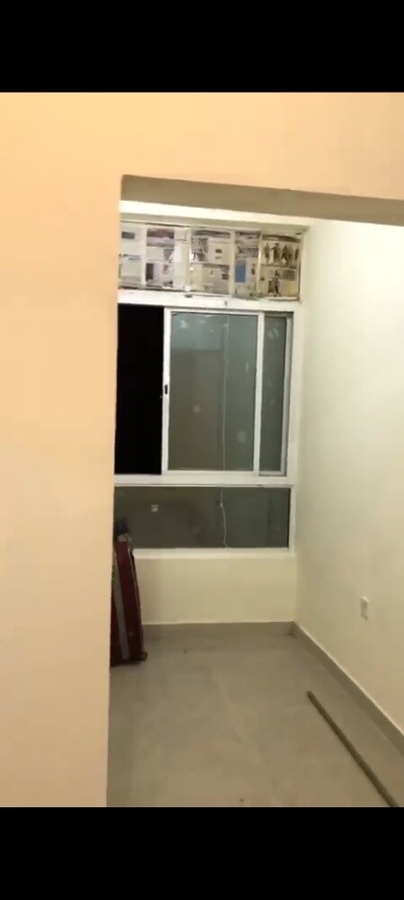 Apartment for rent in Khalifa South - 10