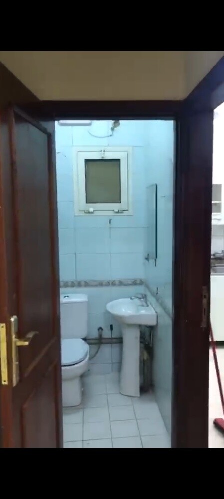 Apartment for rent in Khalifa South - 2