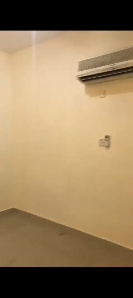 Apartment for rent in Khalifa South - 9