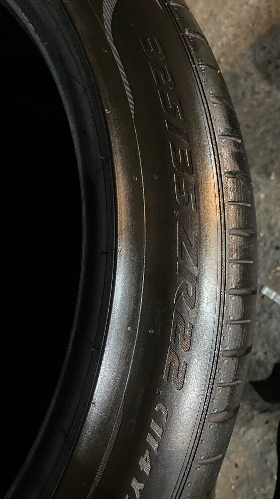 Front 285/40/22.back 325/35/22 - 6