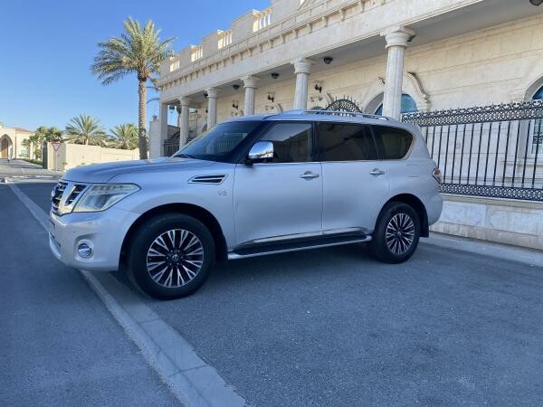 للبيع نيسان بلاتنيوم  موديل 2015 - 1