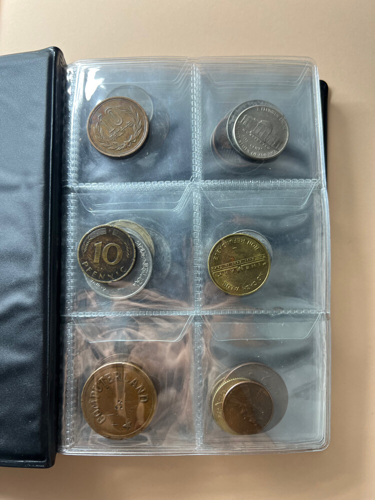 60 lot different coins - 2