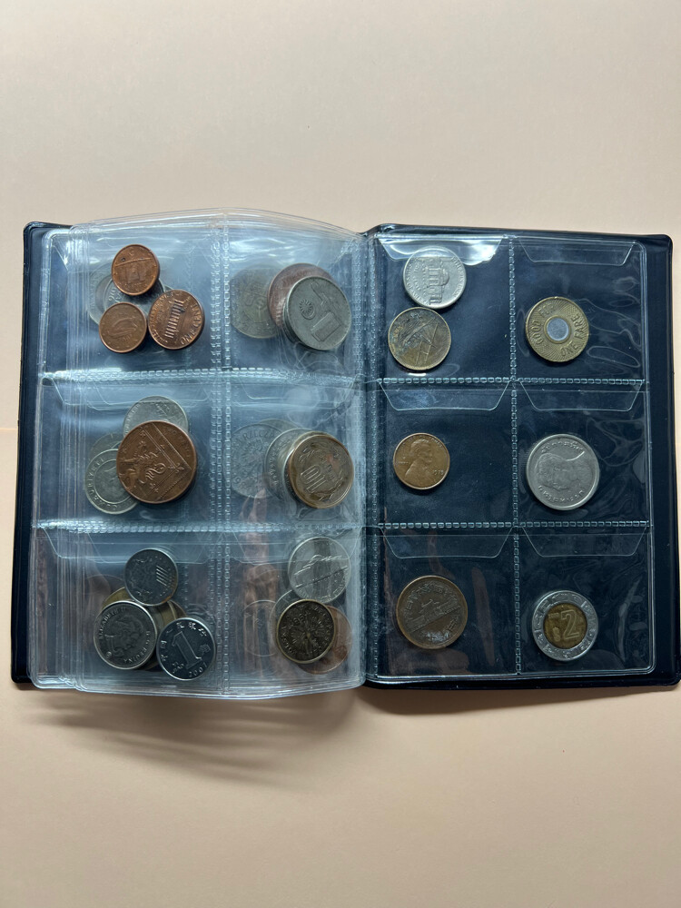 60 lot different coins - 11
