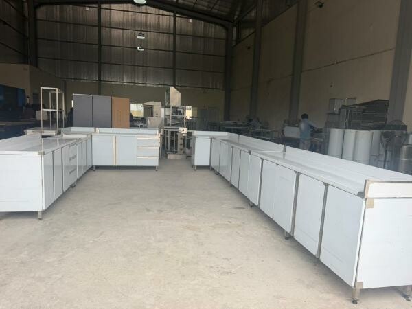 SS CABINETS/COUNTER CABINETS - 3