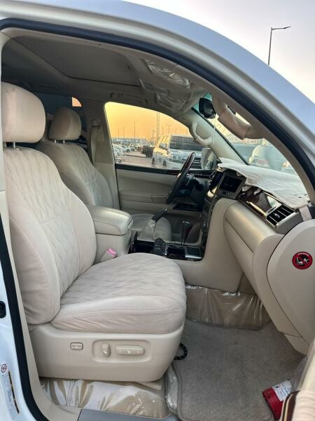 للبيع لكزس ال اكس 5700 2012 - 6
