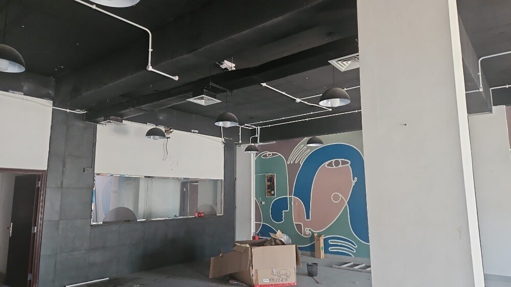 Shop for rent directly on the Third - 11