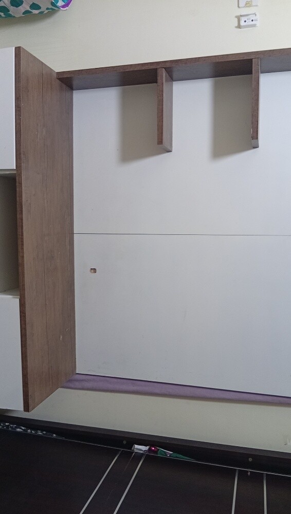 TV office - 5
