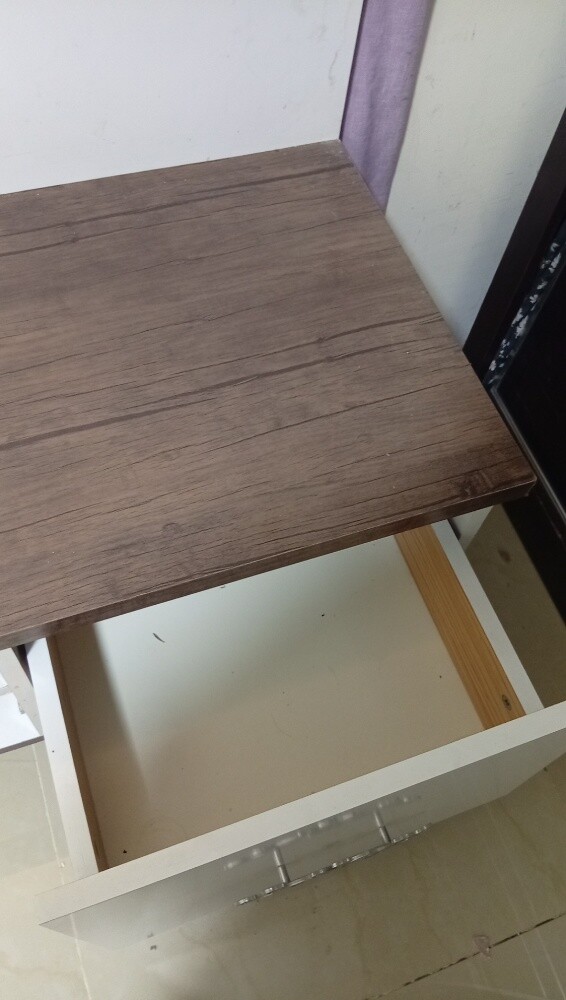 TV office - 4