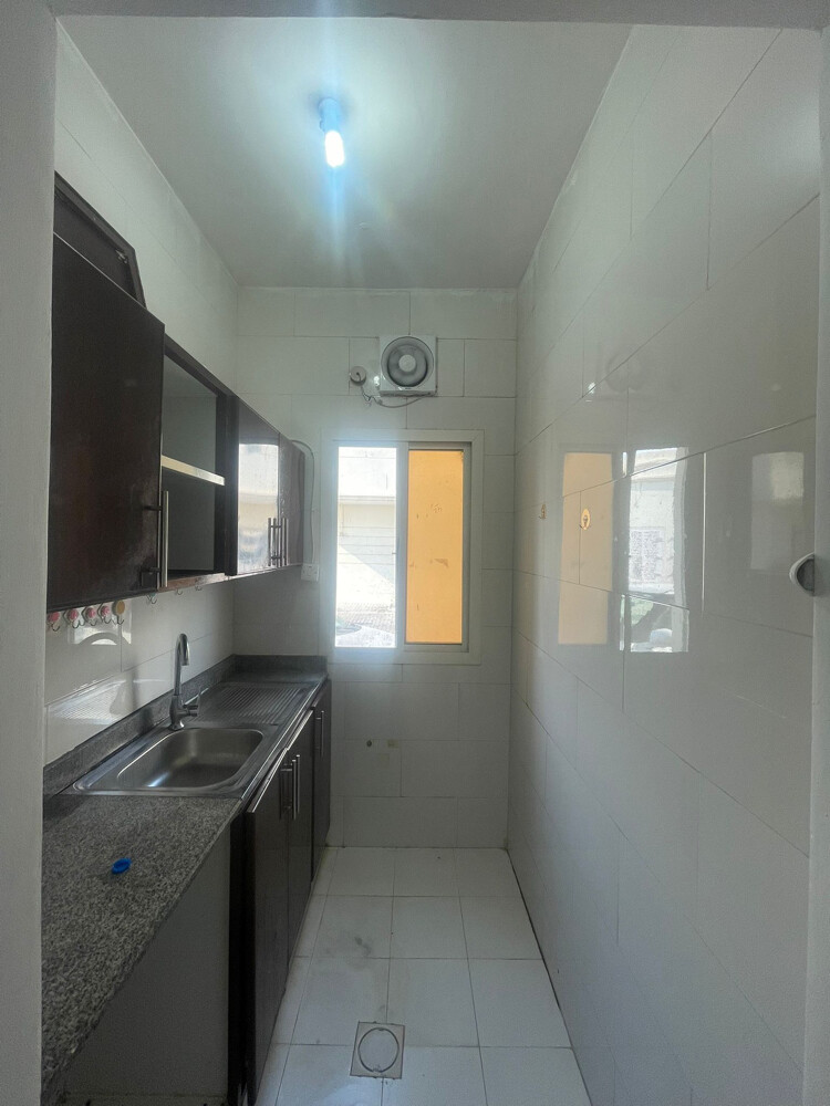 1 bhk no partition @ Ain Khalid  - 5