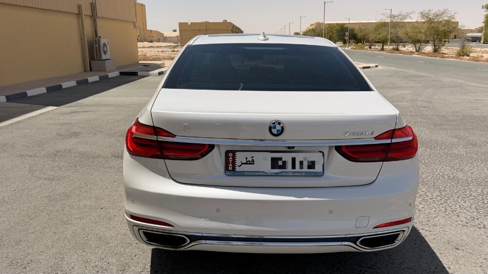 بي إم دبليو٧٤٠ إل آي - 4