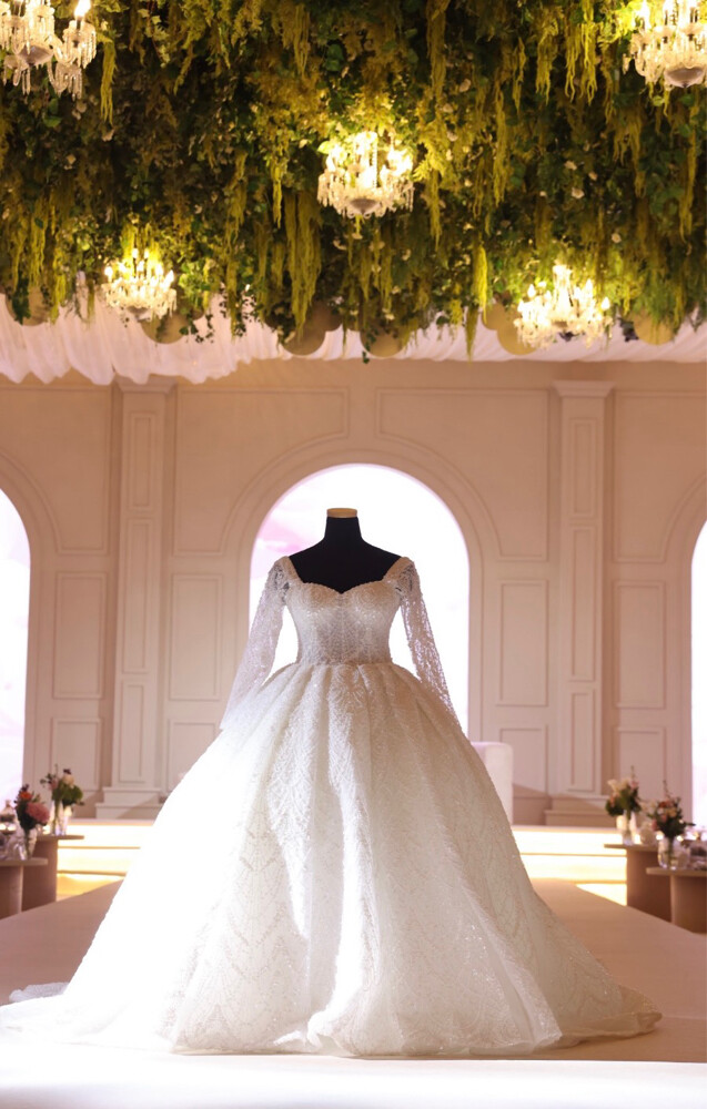 Wedding Dress for sale - 1