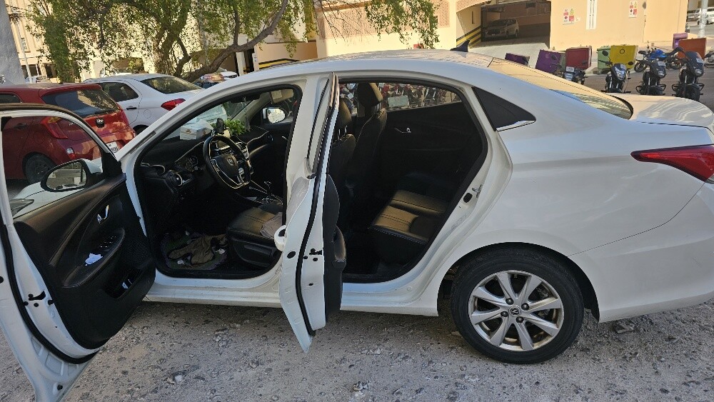 car sale number 30408438 - 3