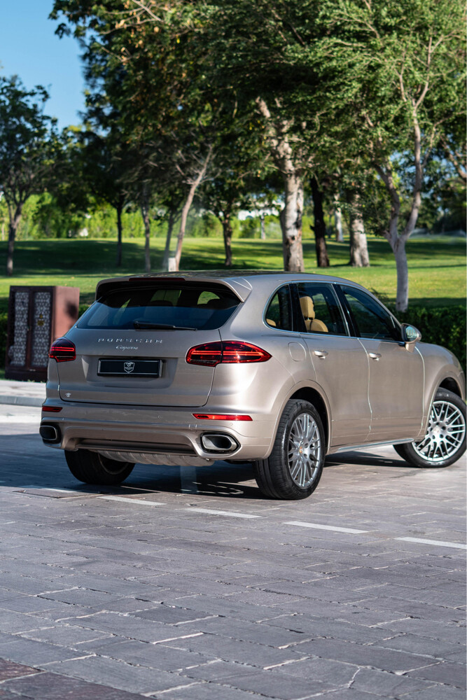 Porsche Cayenne 2016  - 8