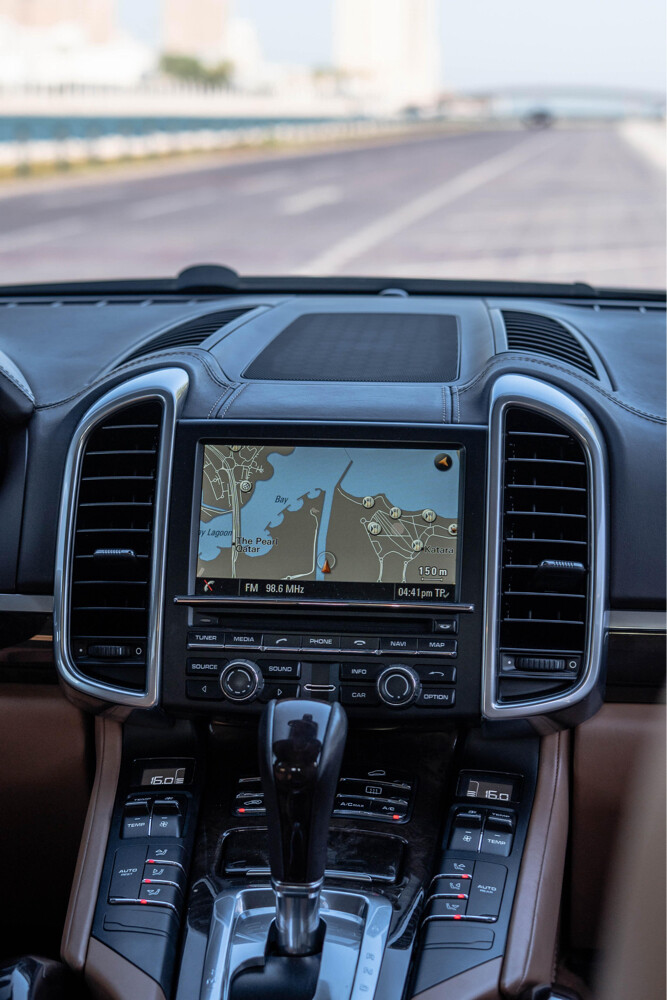 Porsche Cayenne 2016  - 10
