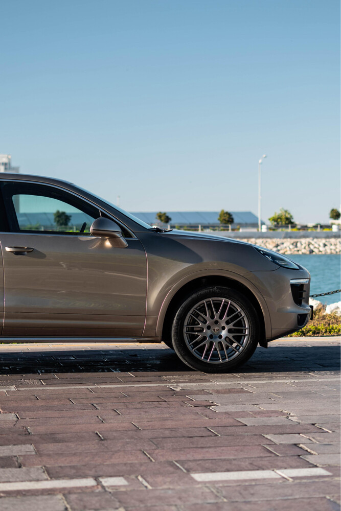Porsche Cayenne 2016  - 3
