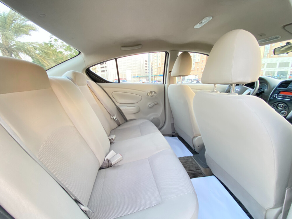 Nissan Sunny 2020 - 12