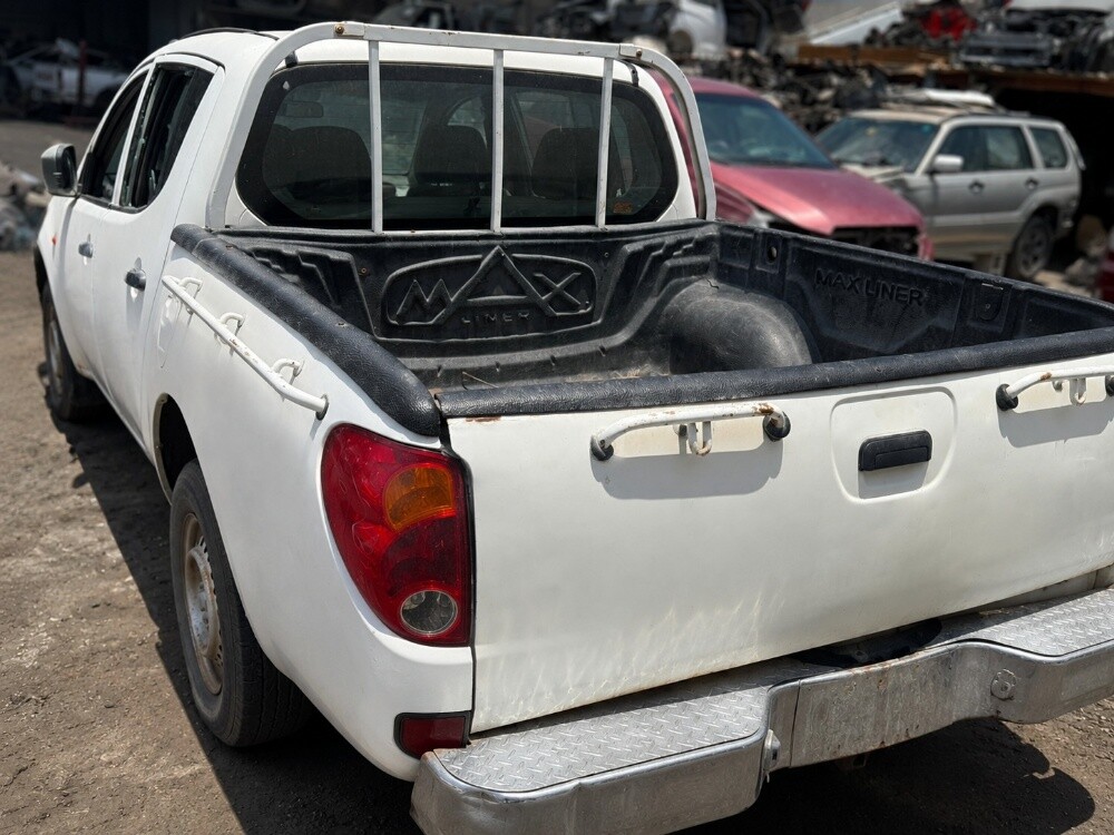 MITSUBISHI L200 2007 - 5
