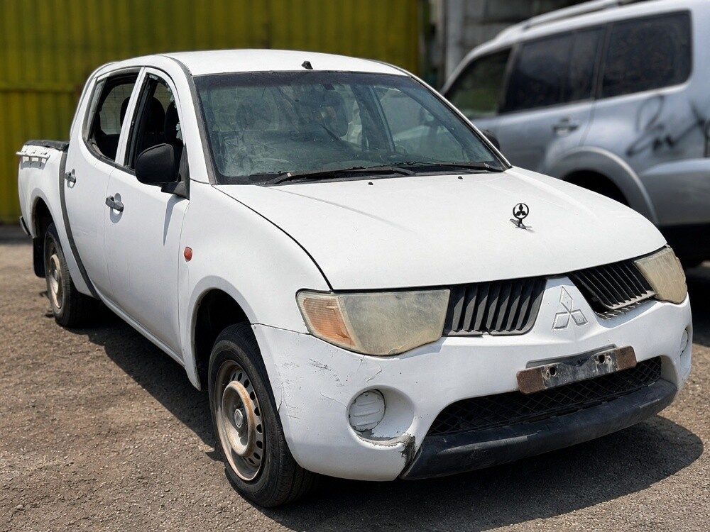MITSUBISHI L200 2007 - 2