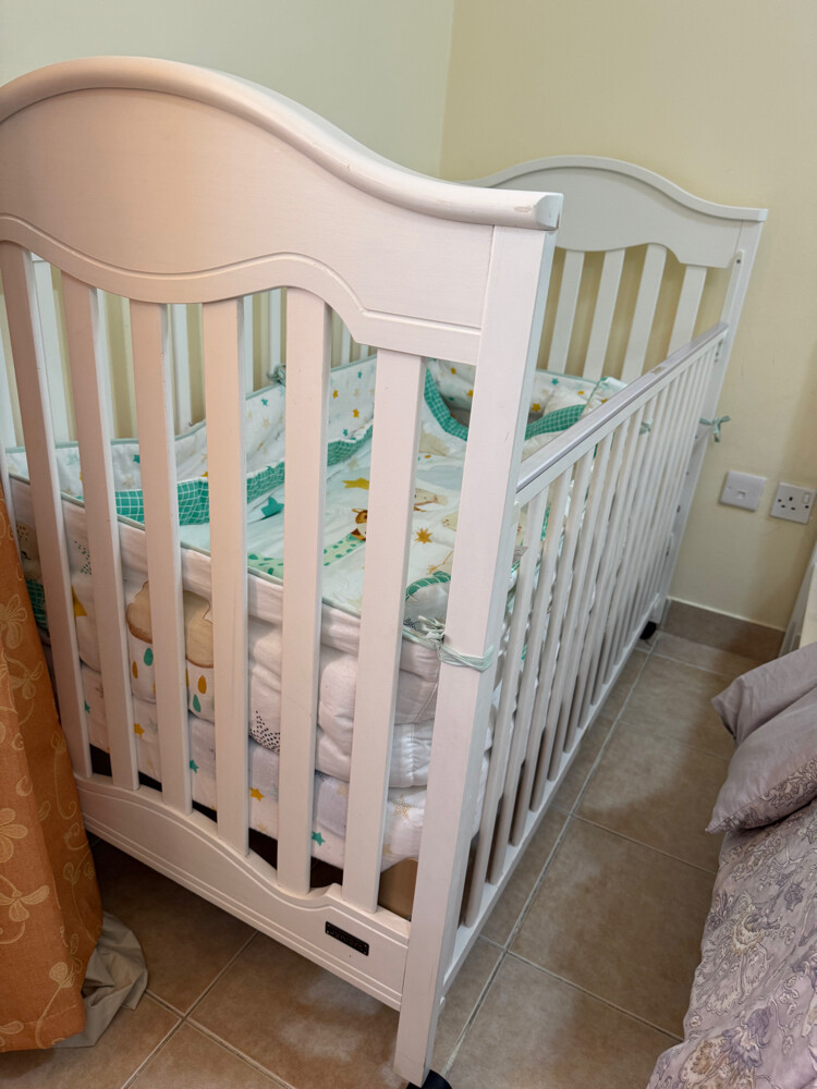 Baby bed  - 1