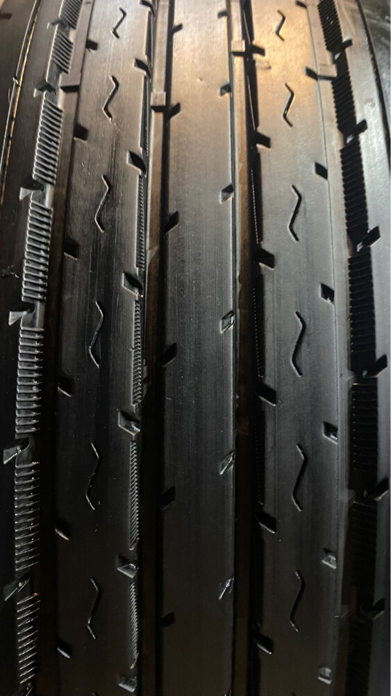 900/17# shaheen tire like new  - 6