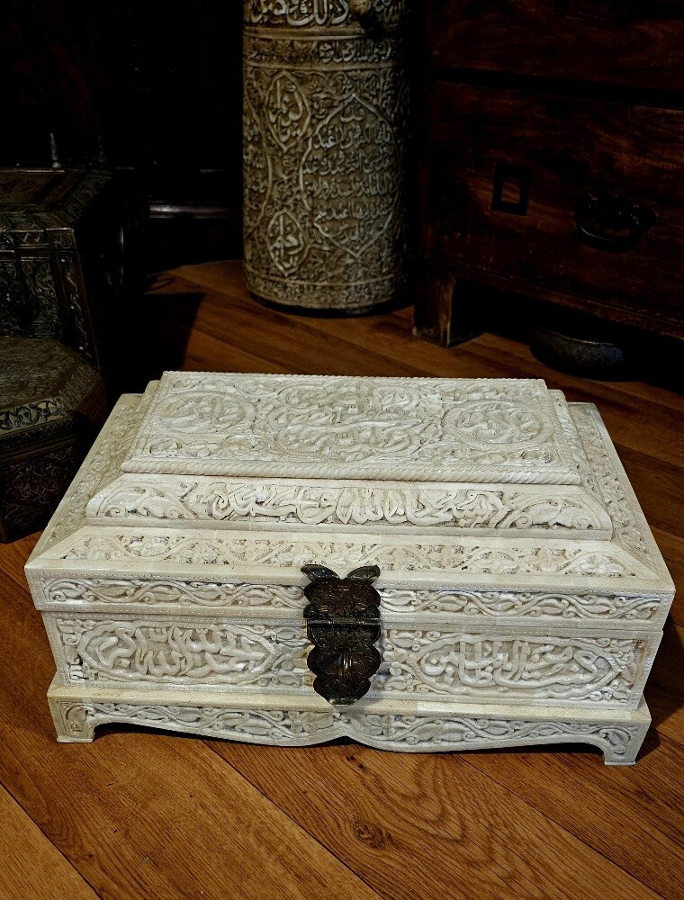othmani Islamic bone box - 10