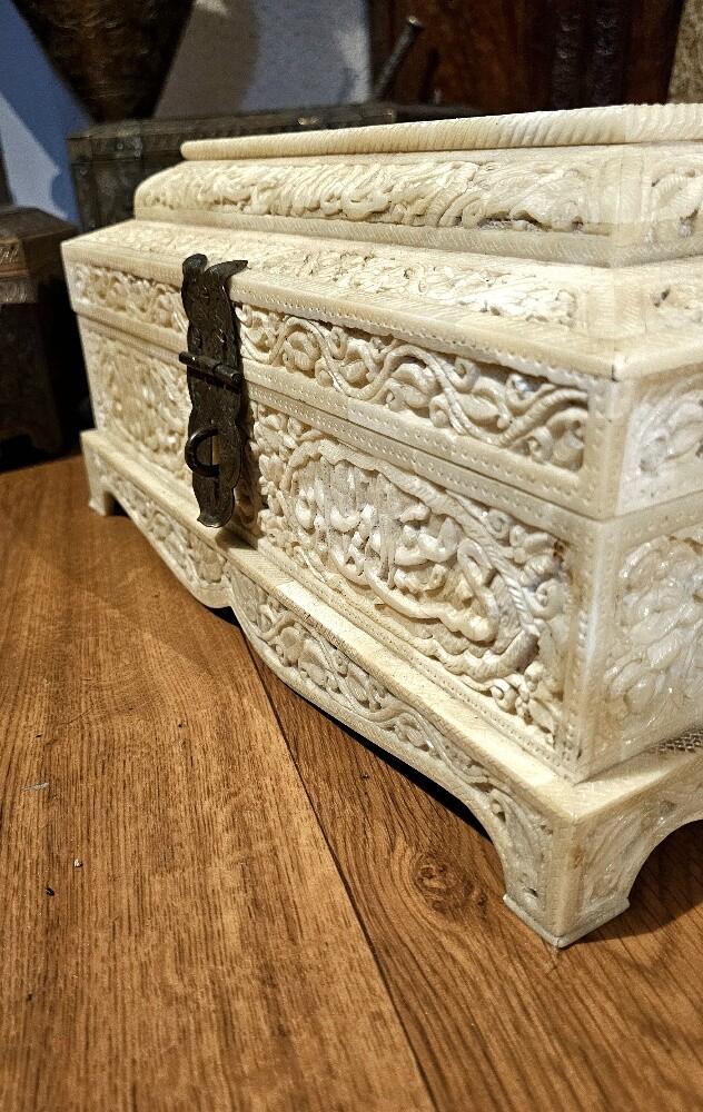 othmani Islamic bone box - 7