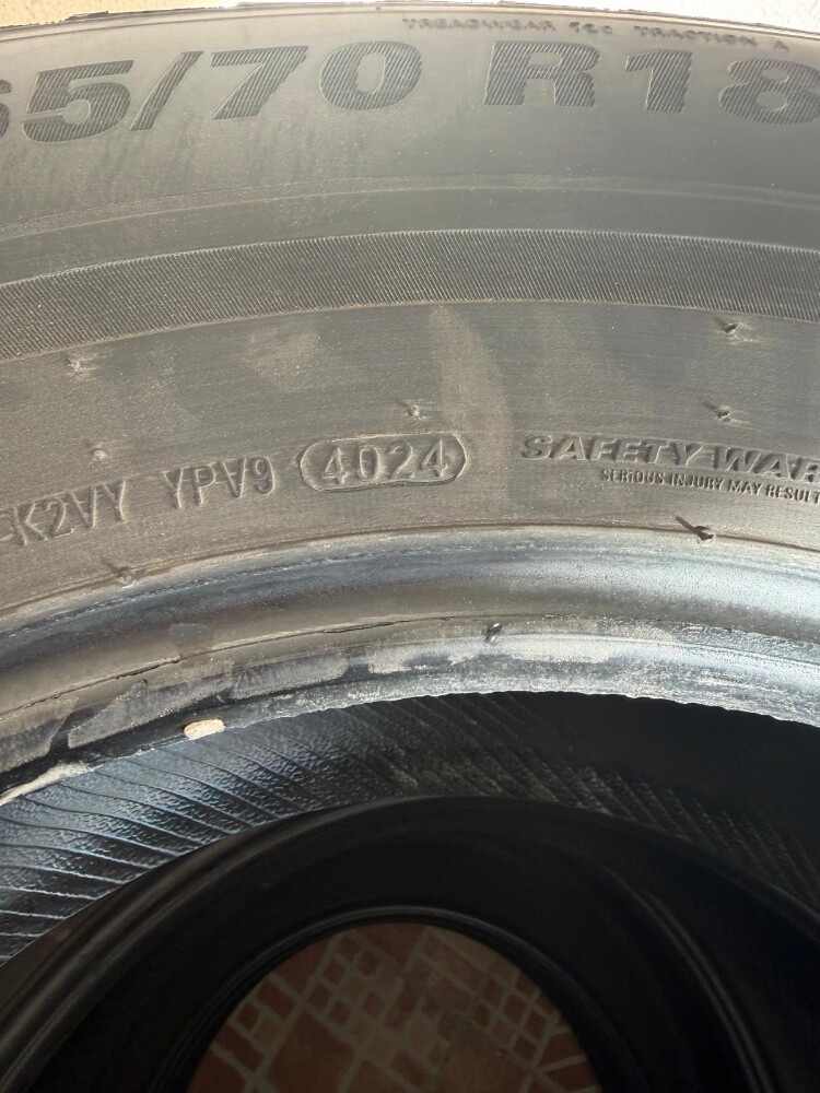 The tires are in very good conditio - 3