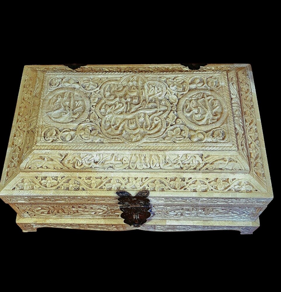 othmani Islamic bone box - 5