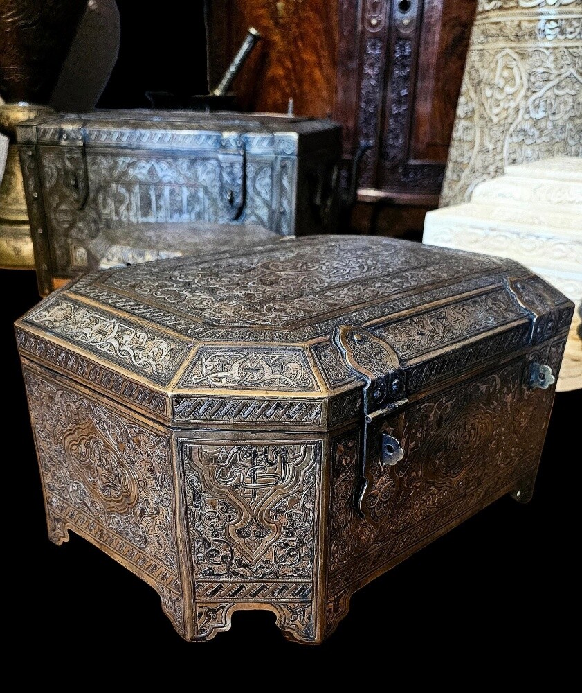 antique brass box - 8