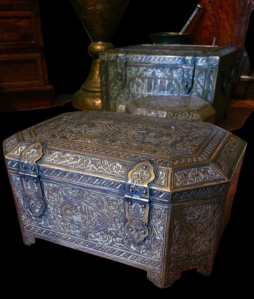 antique brass box - 7