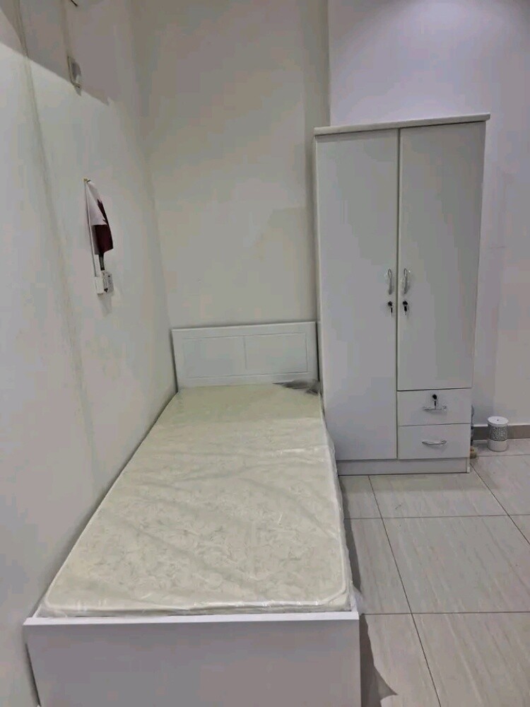 new wooden single bedroom set - 8