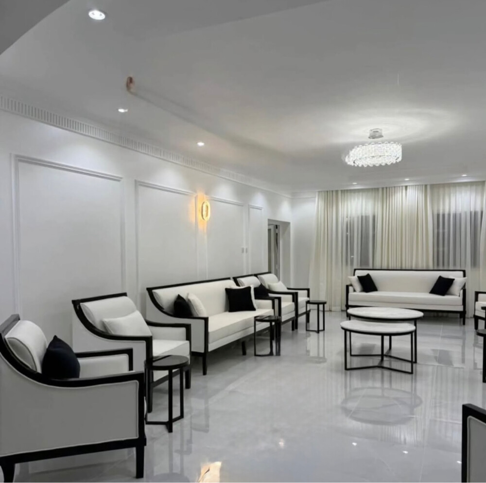 Sofa & chairs - 9