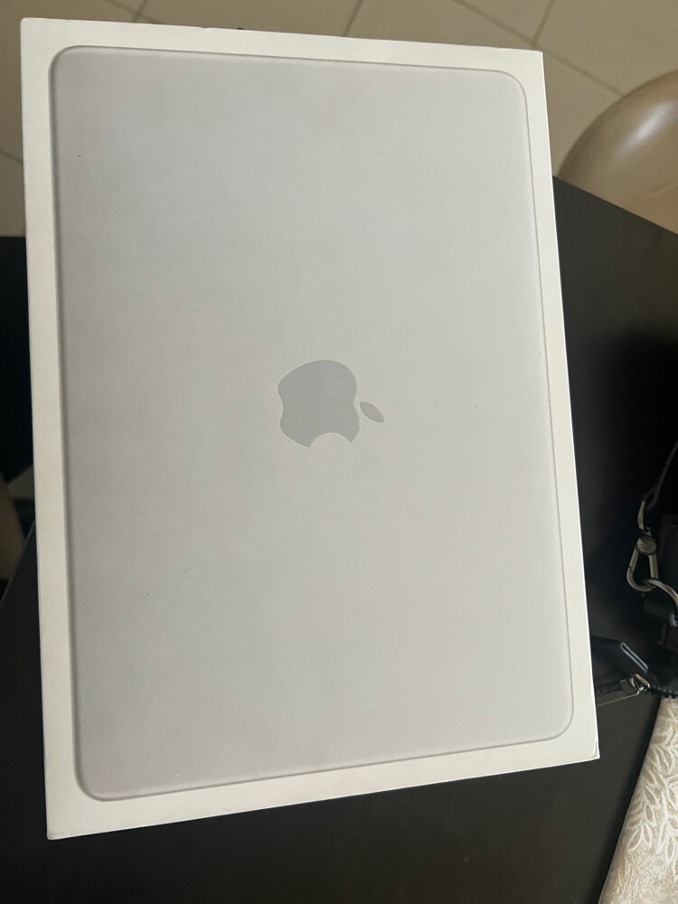 apple  - 1