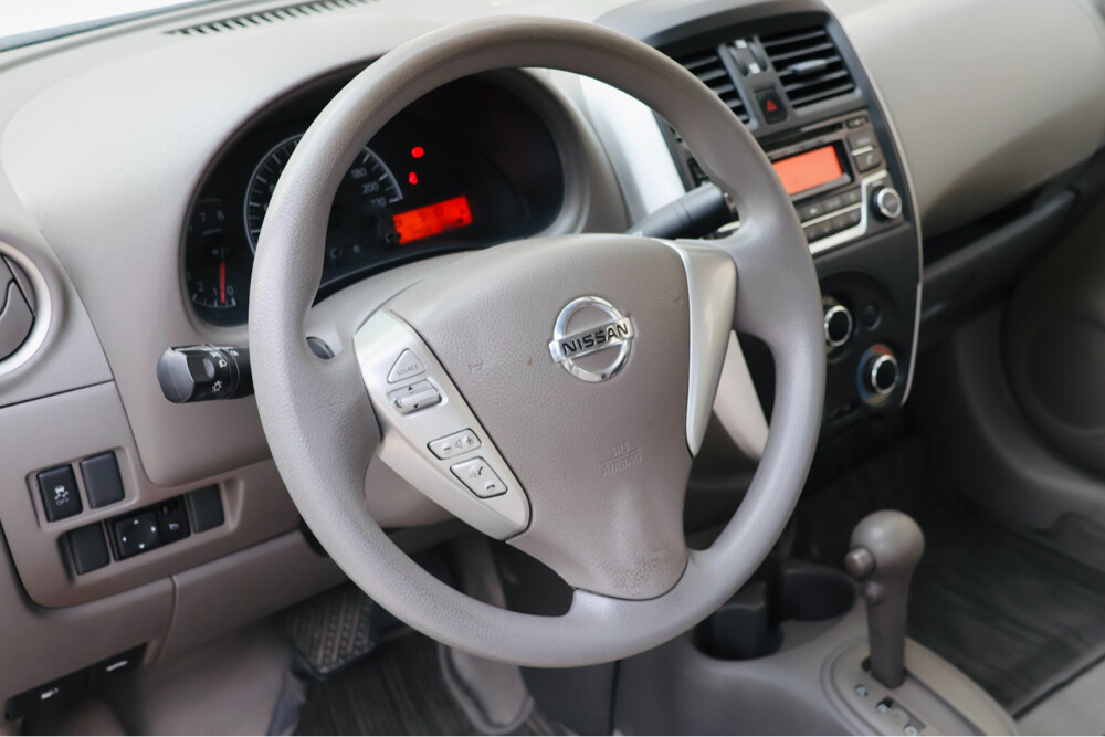 Nissan Sunny 2020  - 6