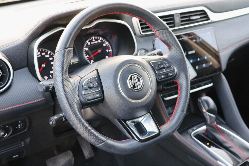 MG ZS 2025 - 11