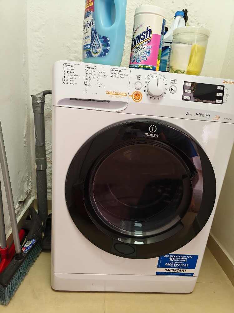 Indesit Innex 9kg Wash combo - 3