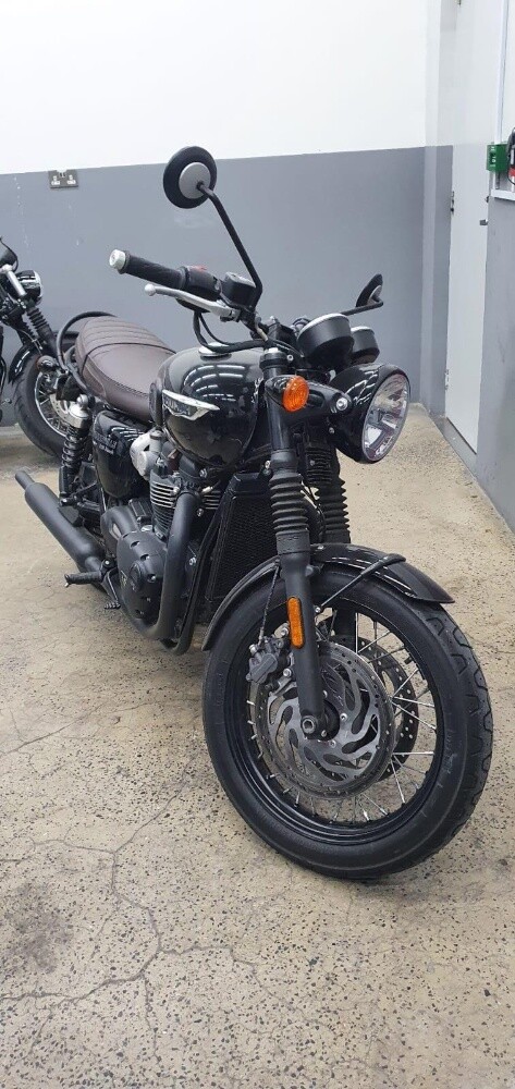 Triumph Bonneville T120 - 3