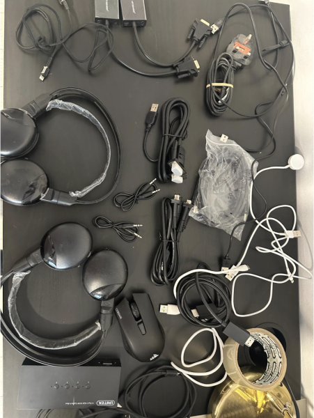 GoPro 9 Black W Freebies|Negotiable - 4