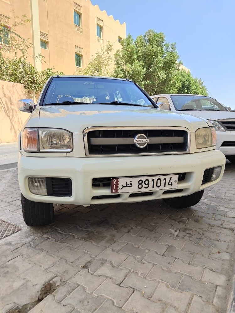 للبيع نيسان باثفندر موديل 2005 - 1